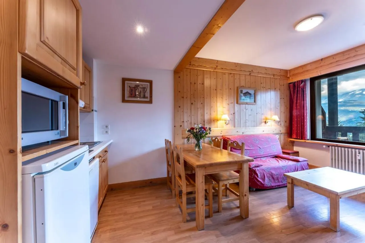 Garden & City Megeve - Combloux Aparthotel